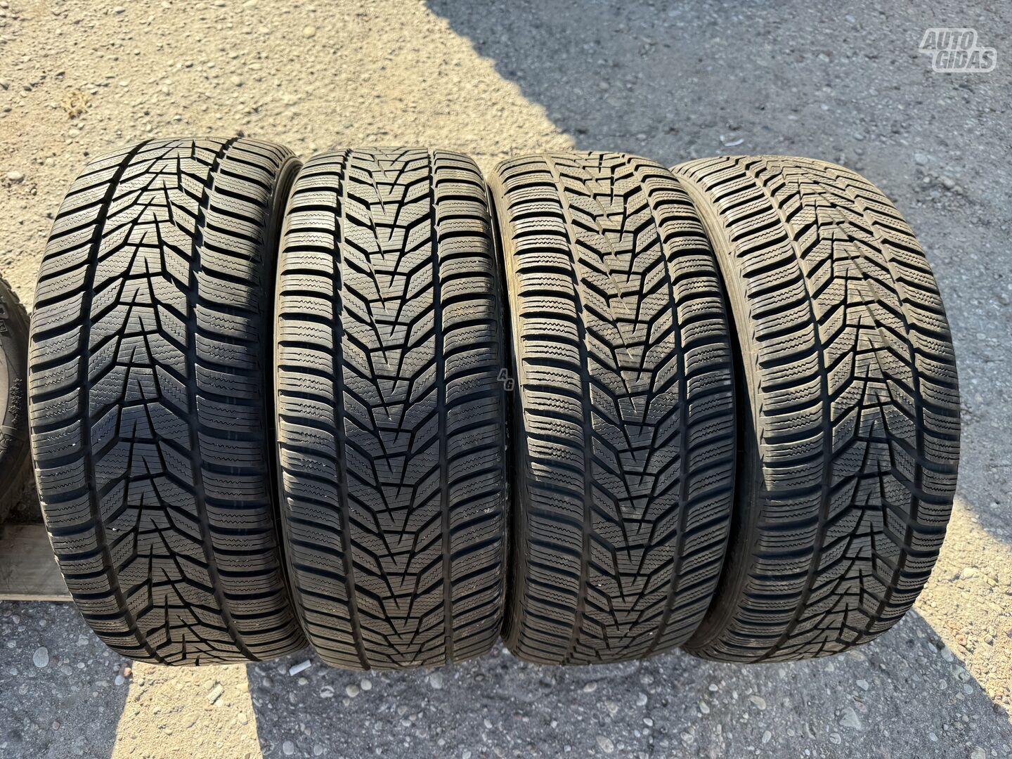 Hankook Siunciam, 8mm 2021m R18 winter tyres passanger car