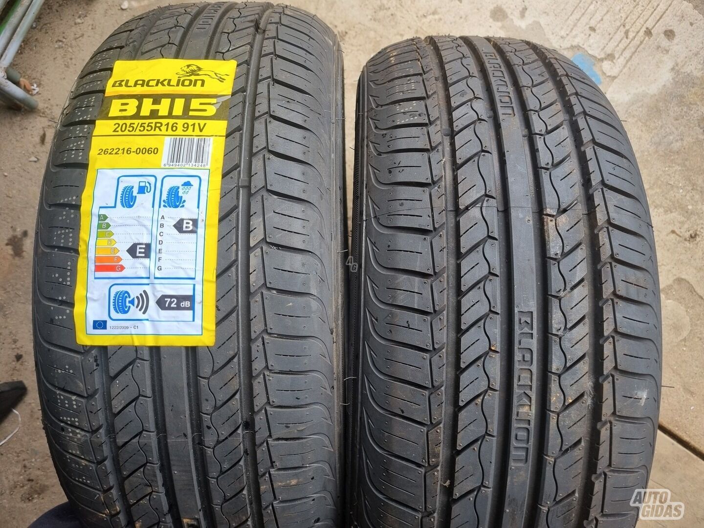 R16 summer tyres passanger car