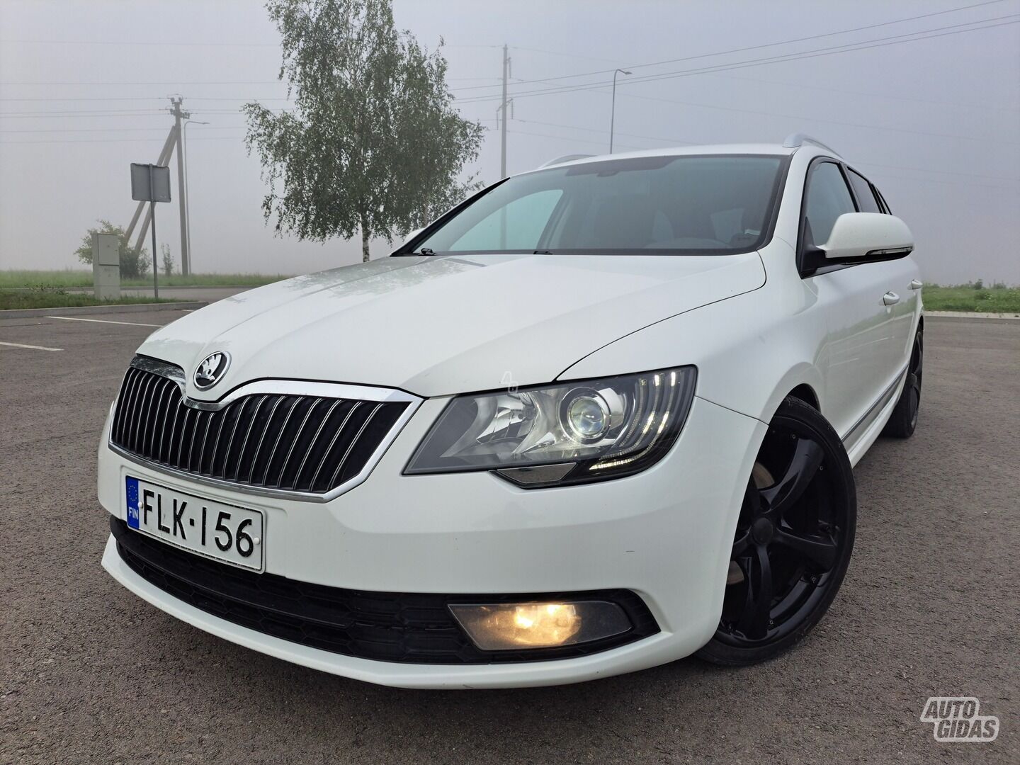 Skoda Superb 2014 m Universalas