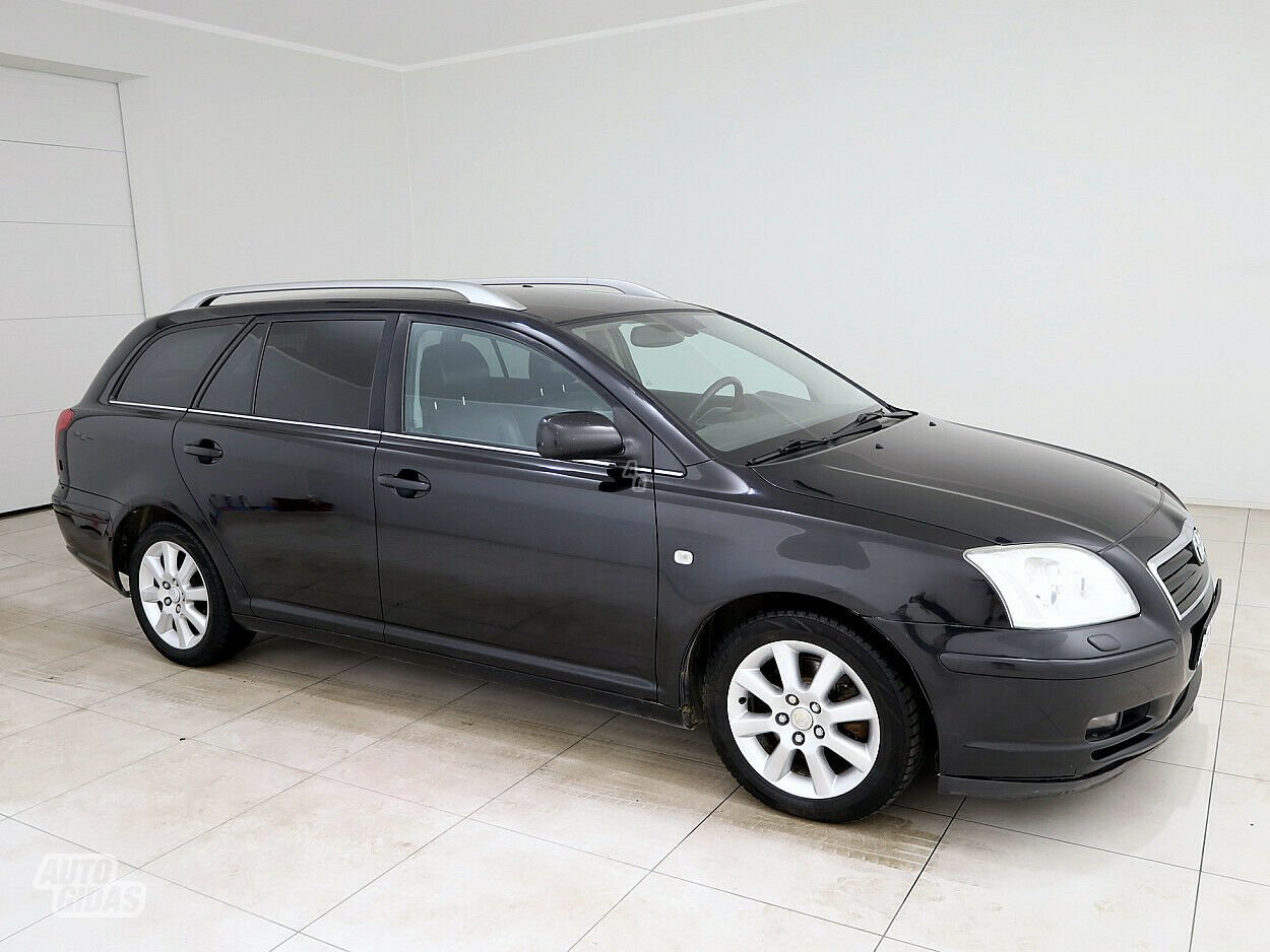 Toyota Avensis D-4D 2006 m