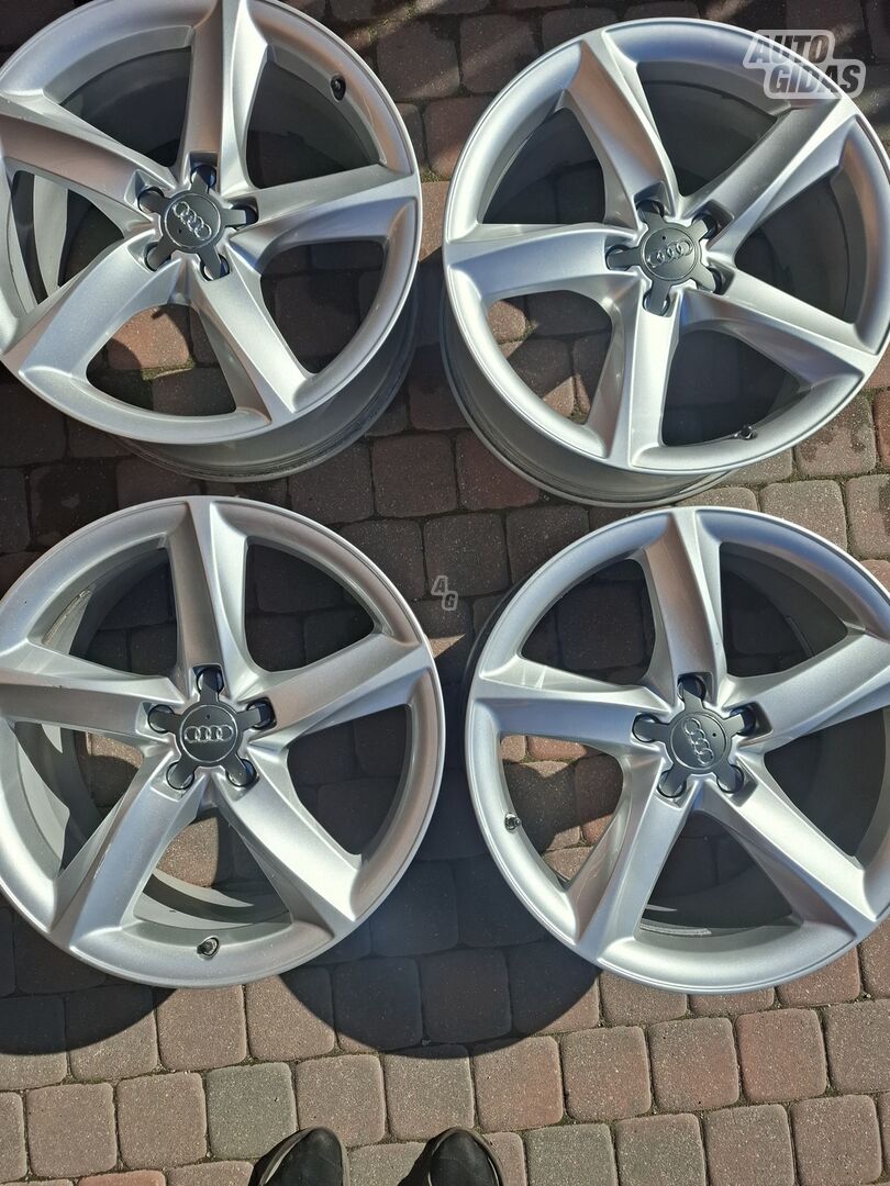 Light alloy R19 rims