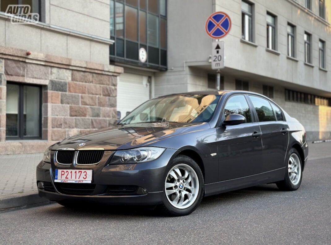 Bmw 320 2005 г Седан