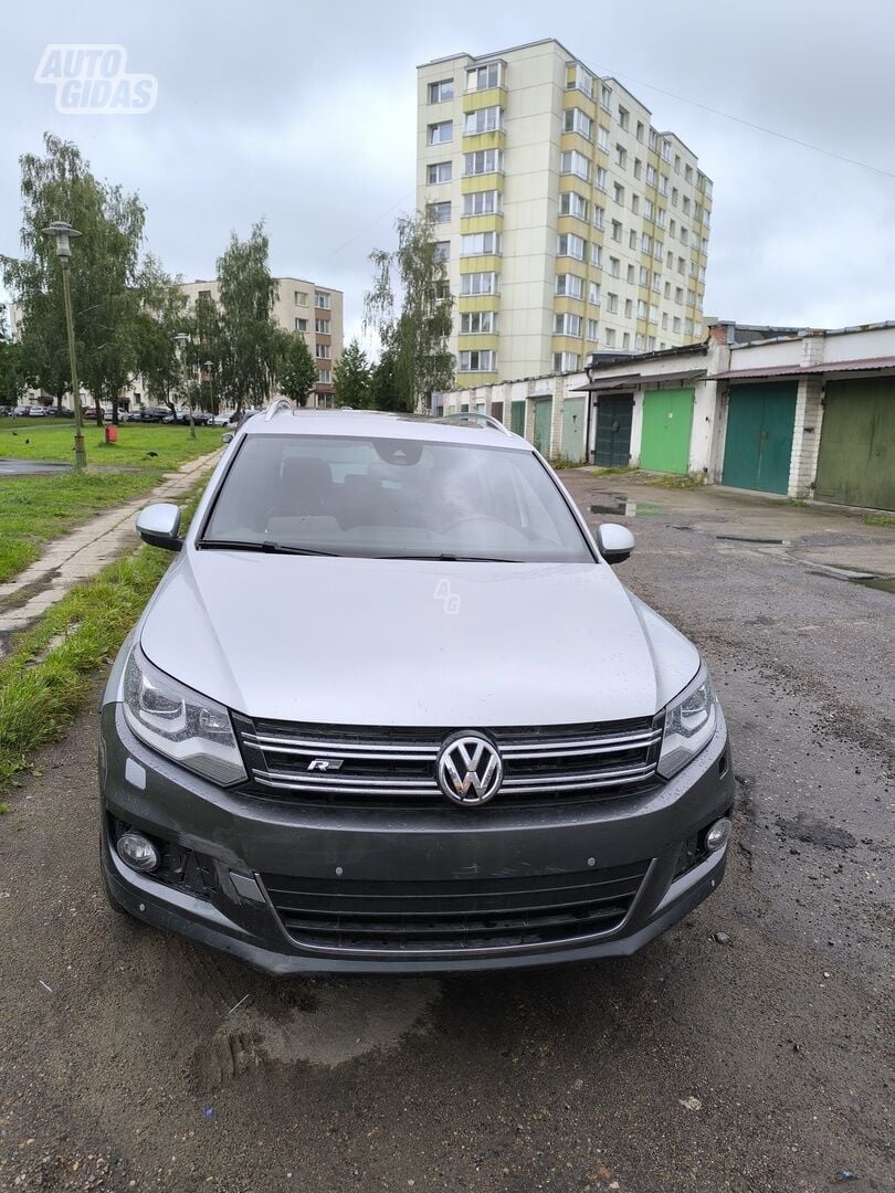 Volkswagen Tiguan 2013 y Off-road / Crossover