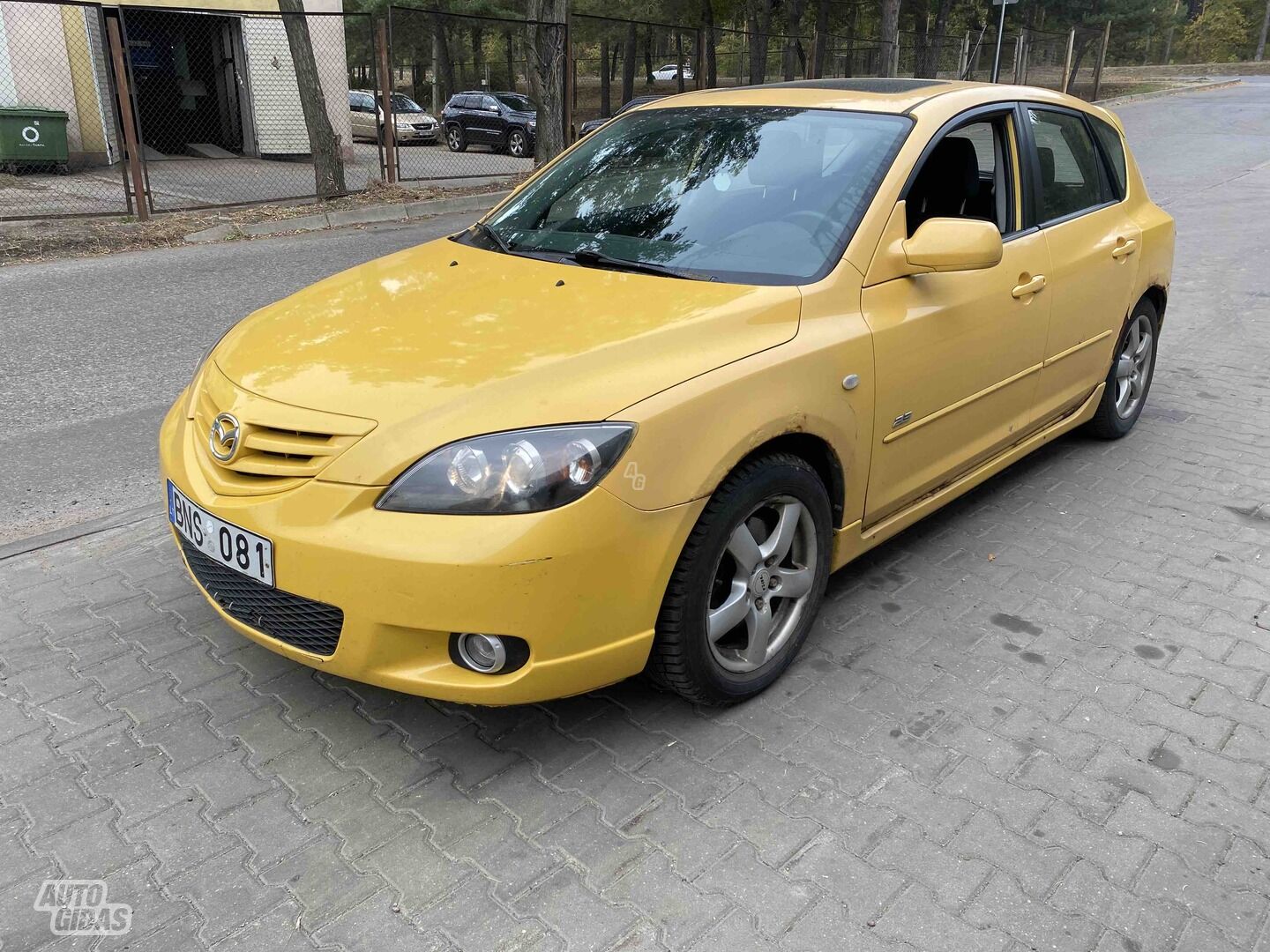 Mazda 3 2005 г Хэтчбек