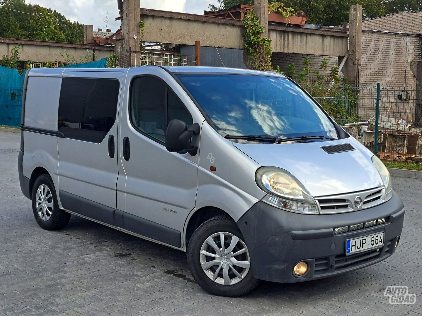 Nissan Primastar 2006 г Комби микроавтобус