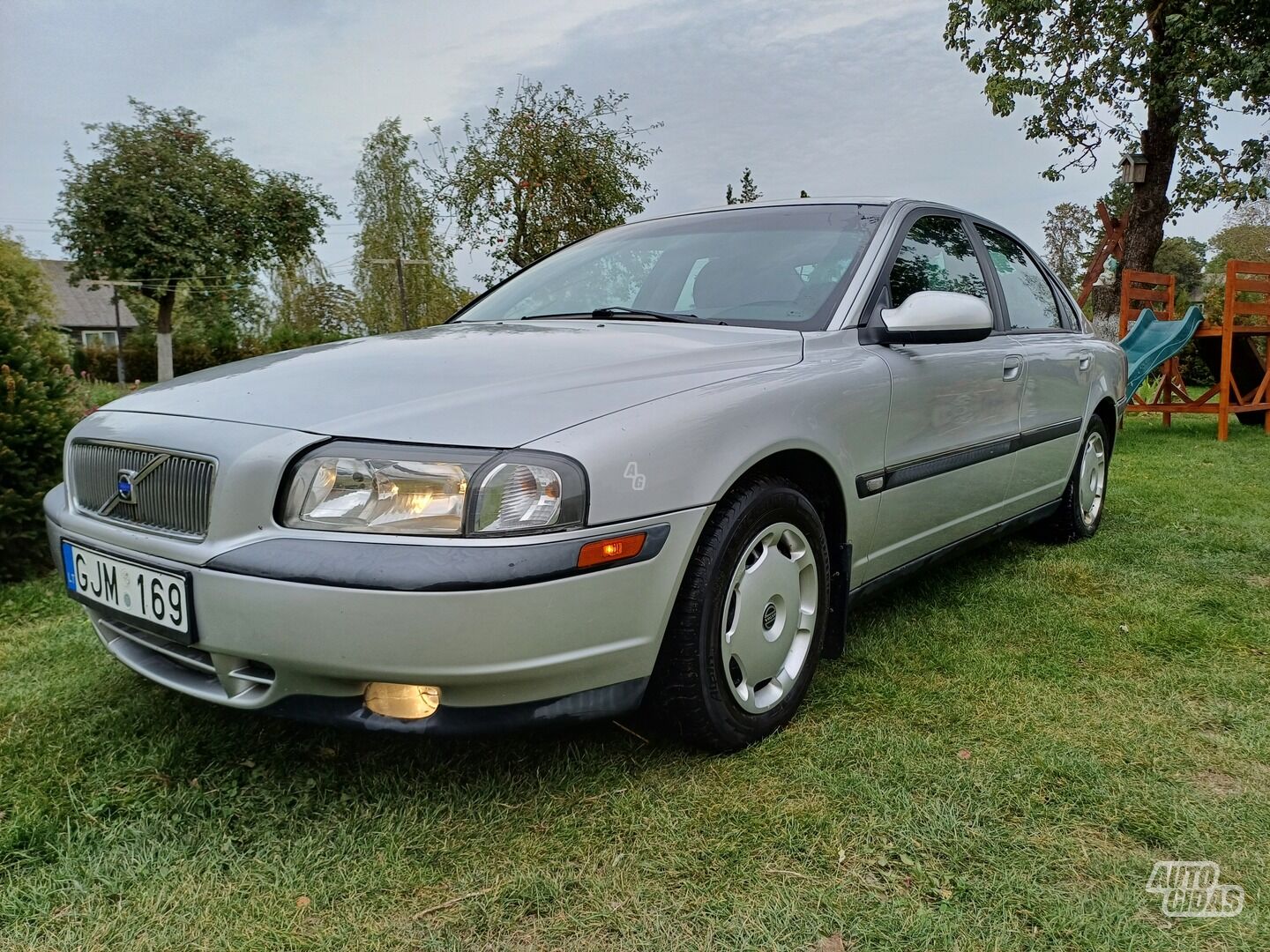 Volvo S80 I 1999 y