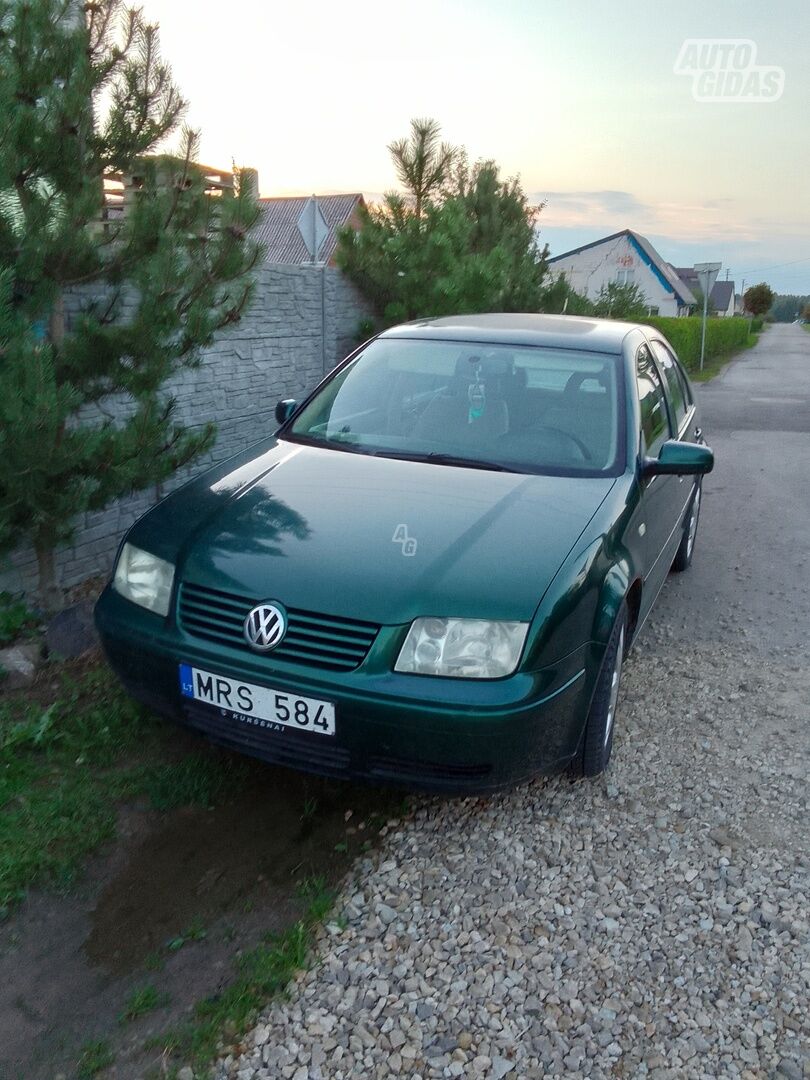 Volkswagen Bora 1999 y Sedan