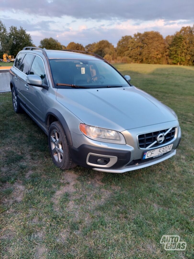 Volvo XC70 D AWD Momentum 2010 г