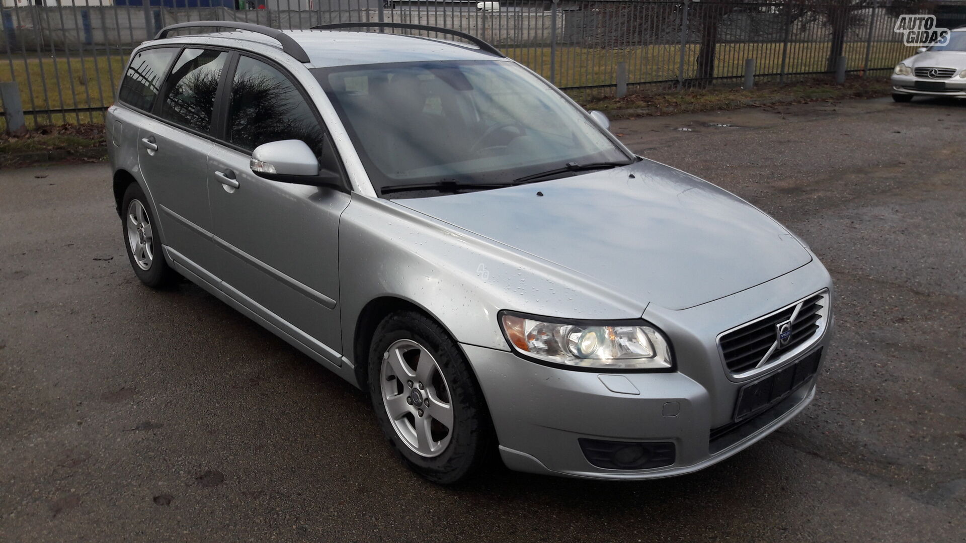 Volvo V50 2010 y Wagon