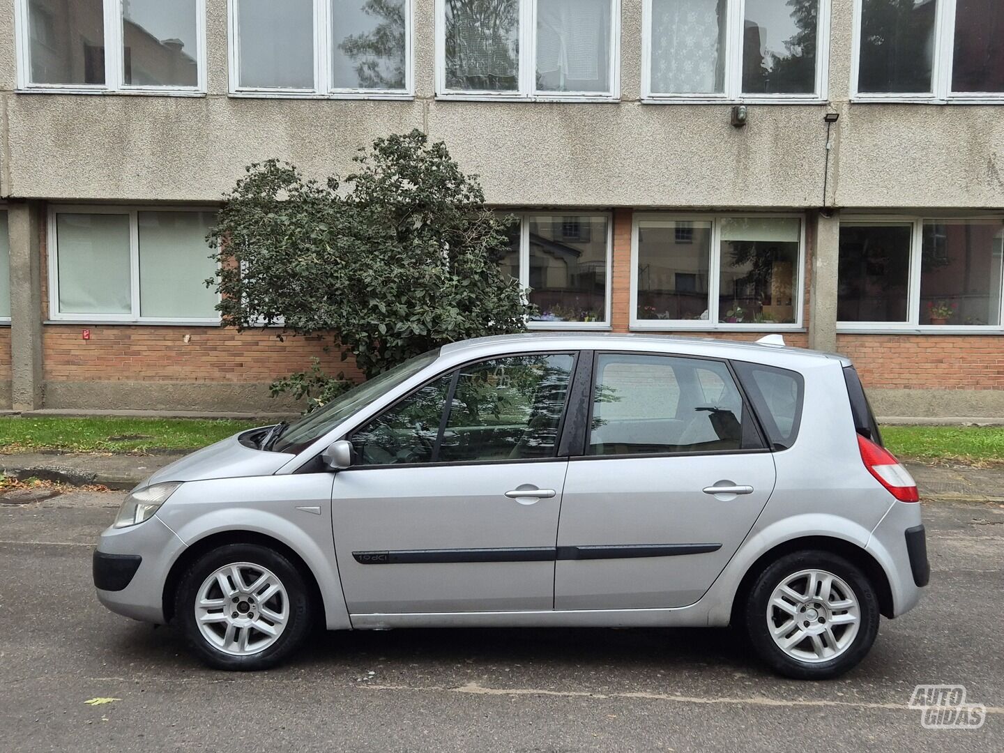 Renault Scenic 2005 m Vienatūris