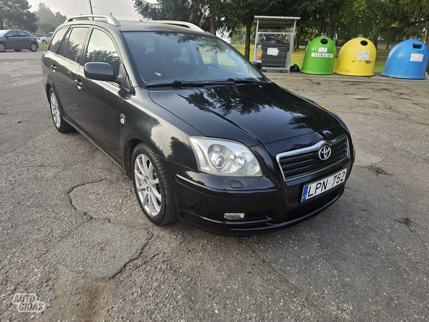 Toyota Avensis 2004 y Wagon