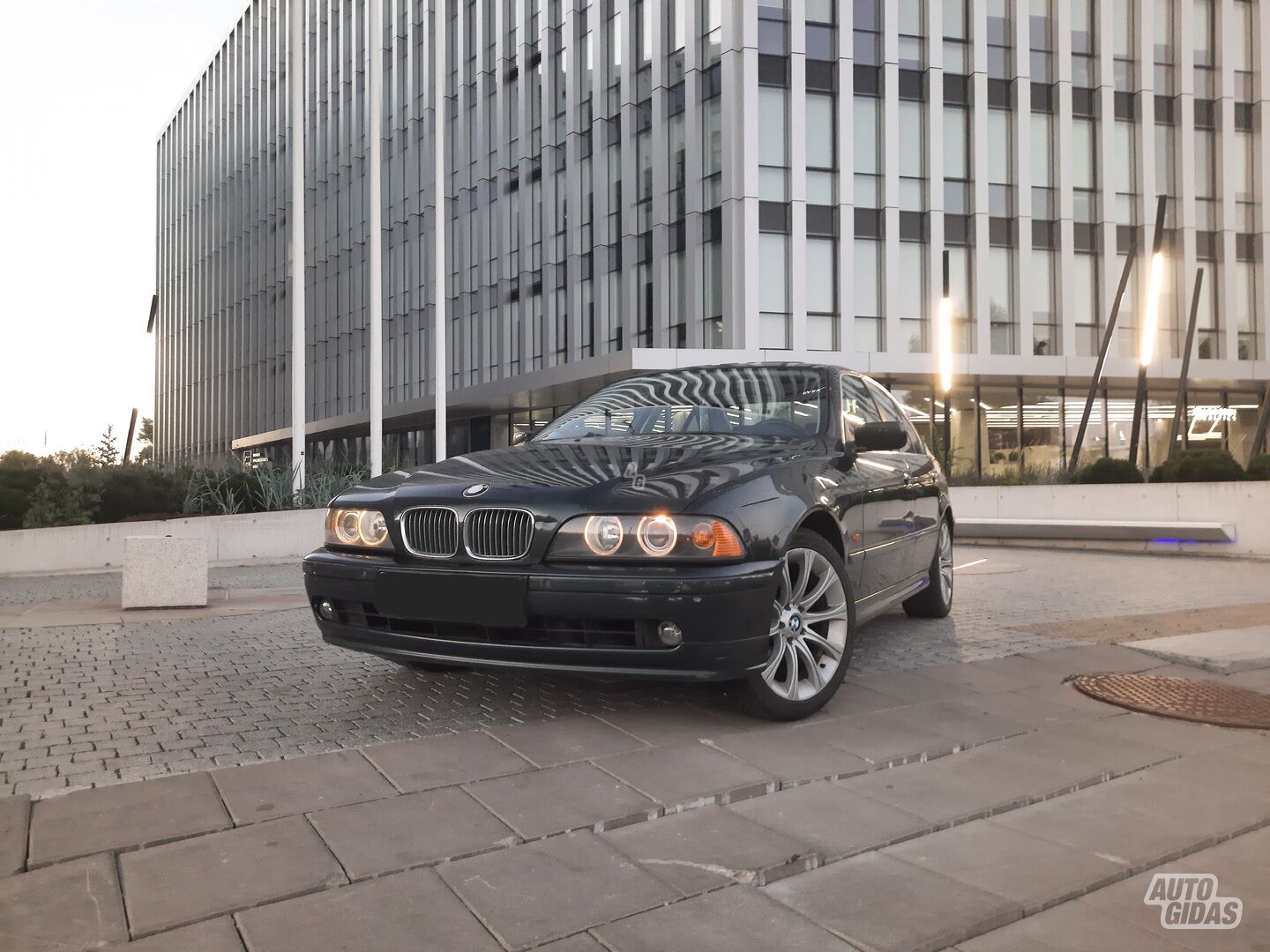 Bmw 525 E39 2003 y