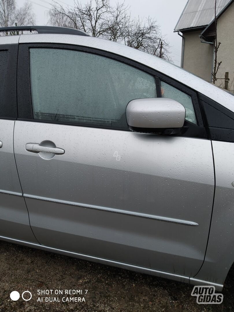 Mazda 5 2008 г запчясти