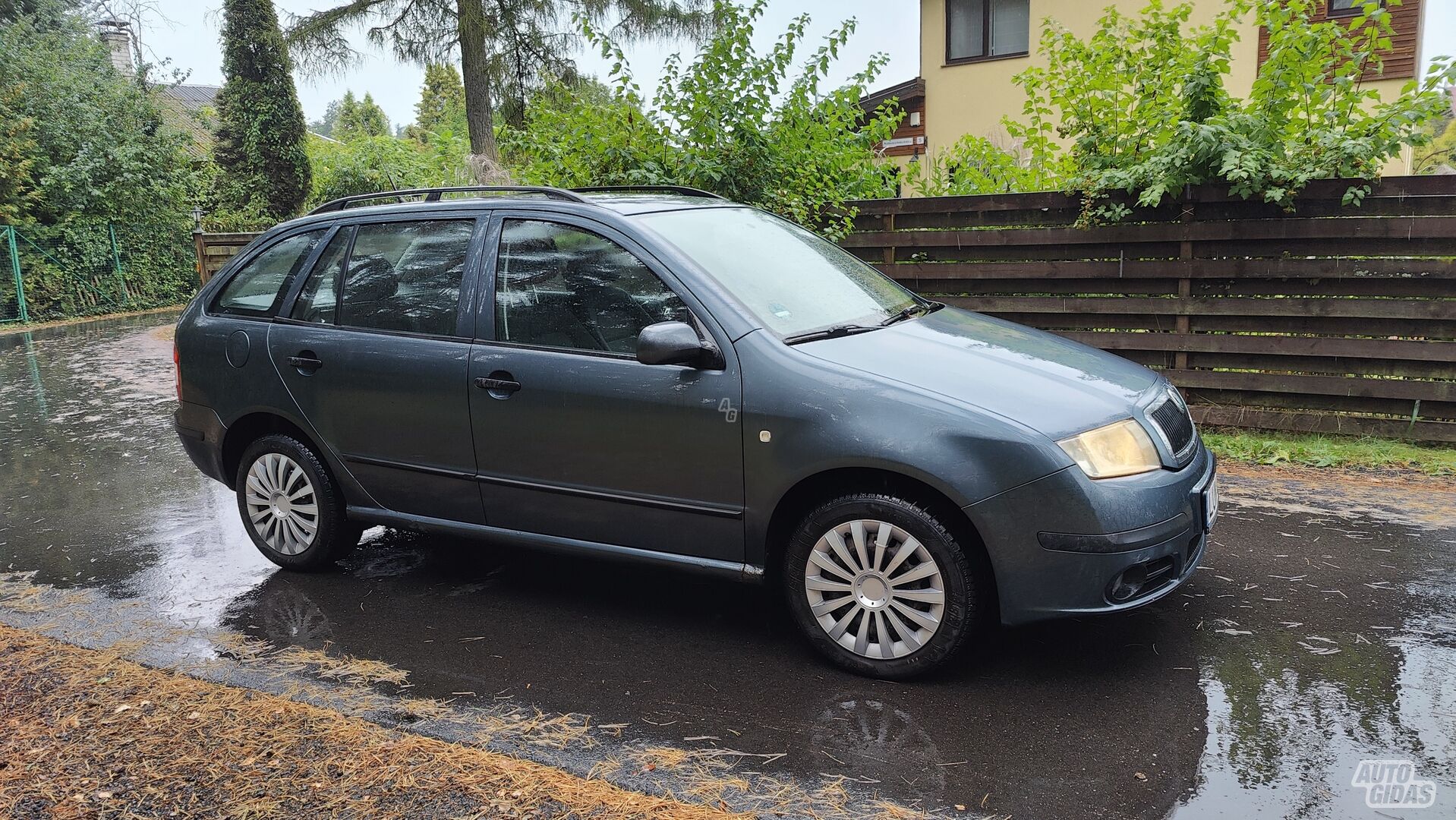 Skoda Fabia Ice Ambiente 2005 y