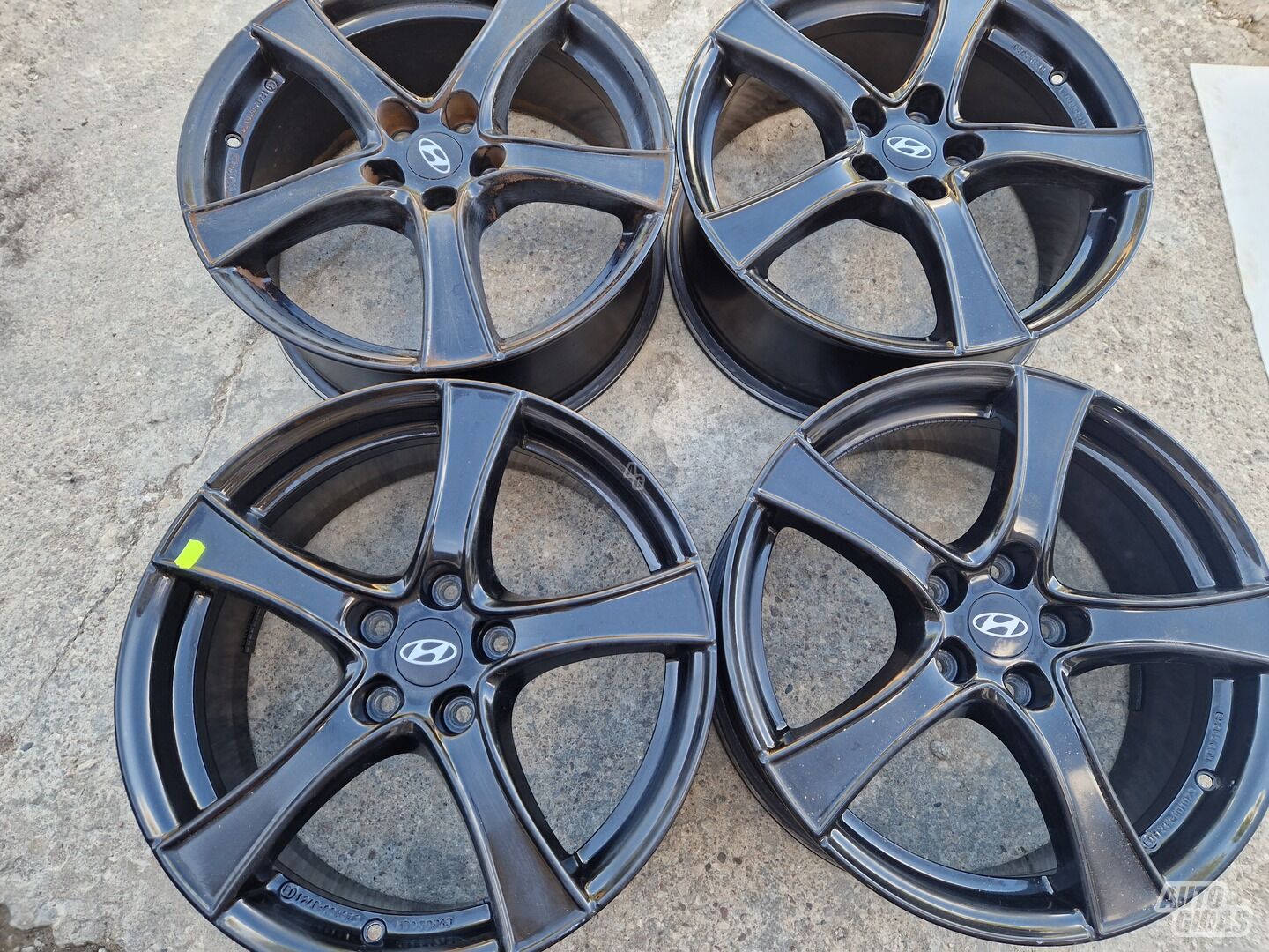 Hyundai R18 Tucson light alloy R18 rims