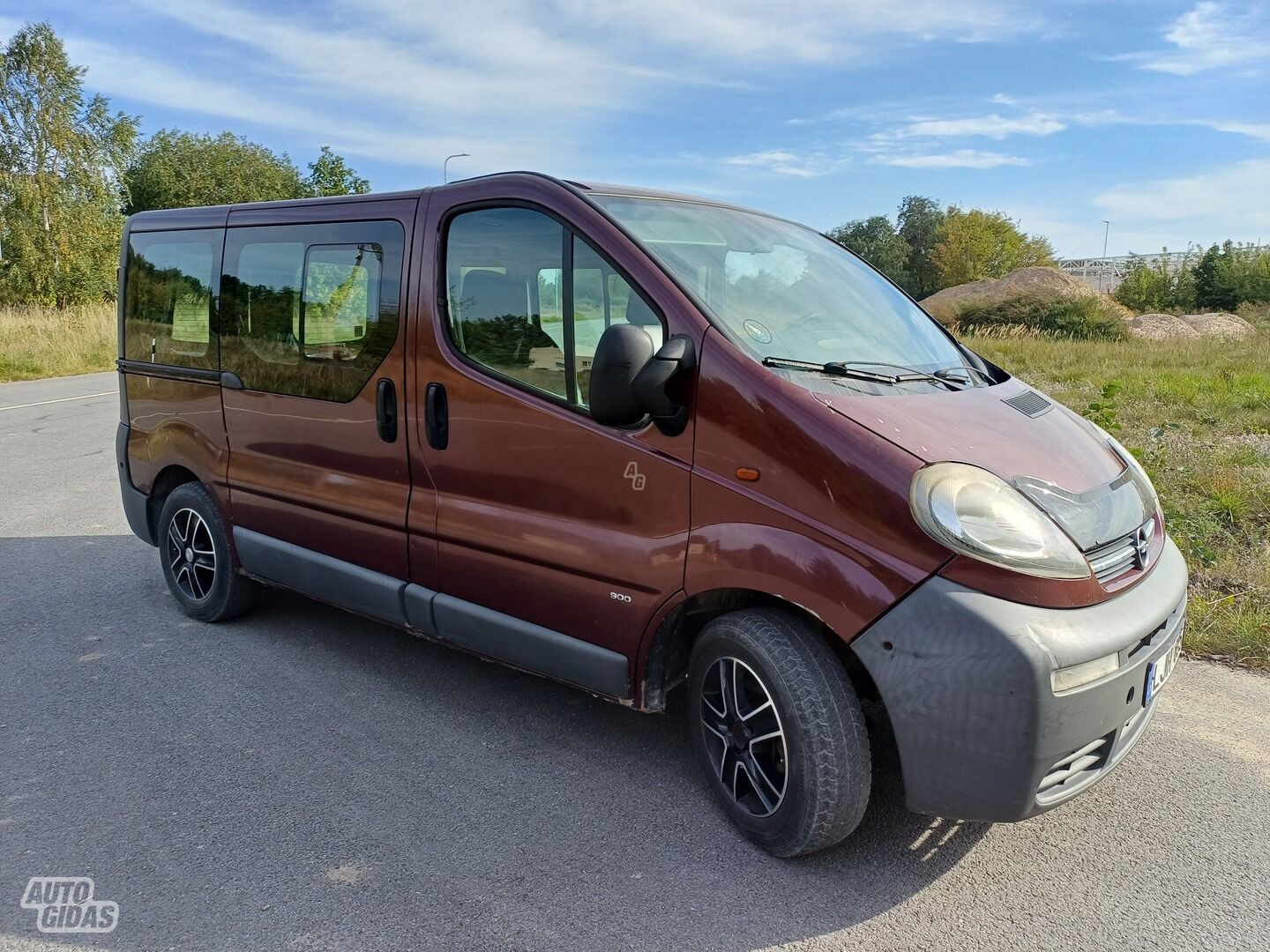 Opel Vivaro 2005 y Minibus