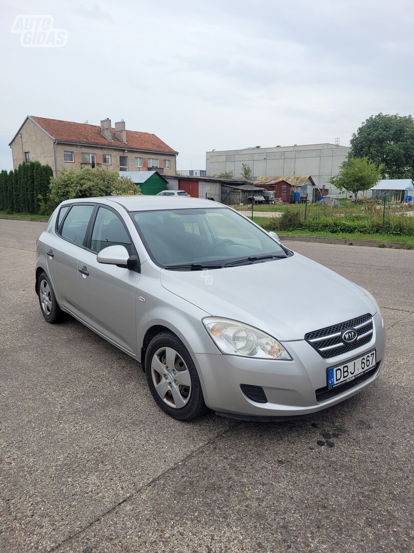 Kia Cee'd crdi Optimum 2007 y