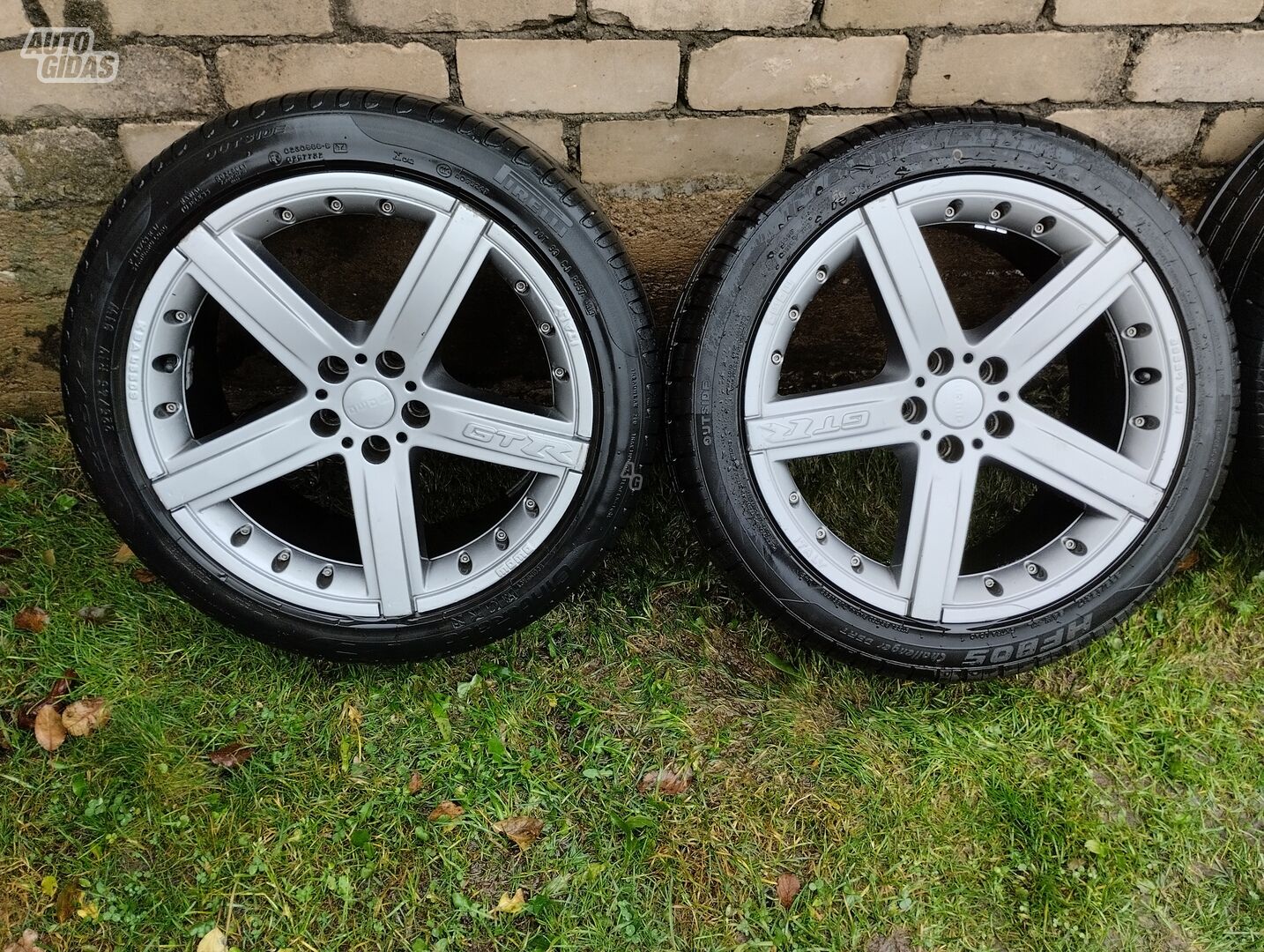 MOMO Golf light alloy R17 rims