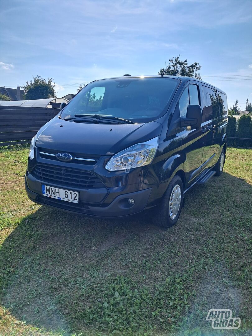 Ford Tourneo Custom 2015 y Minibus