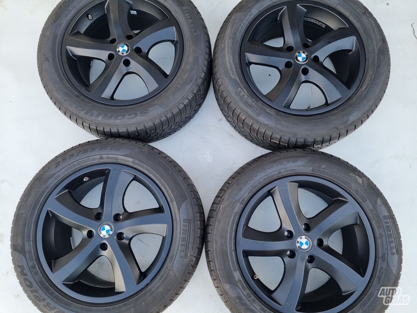 BMW X5 X5 light alloy R18 rims