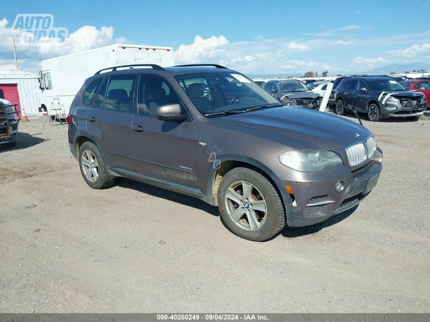 Bmw X5 2011 г Внедорожник / Кроссовер