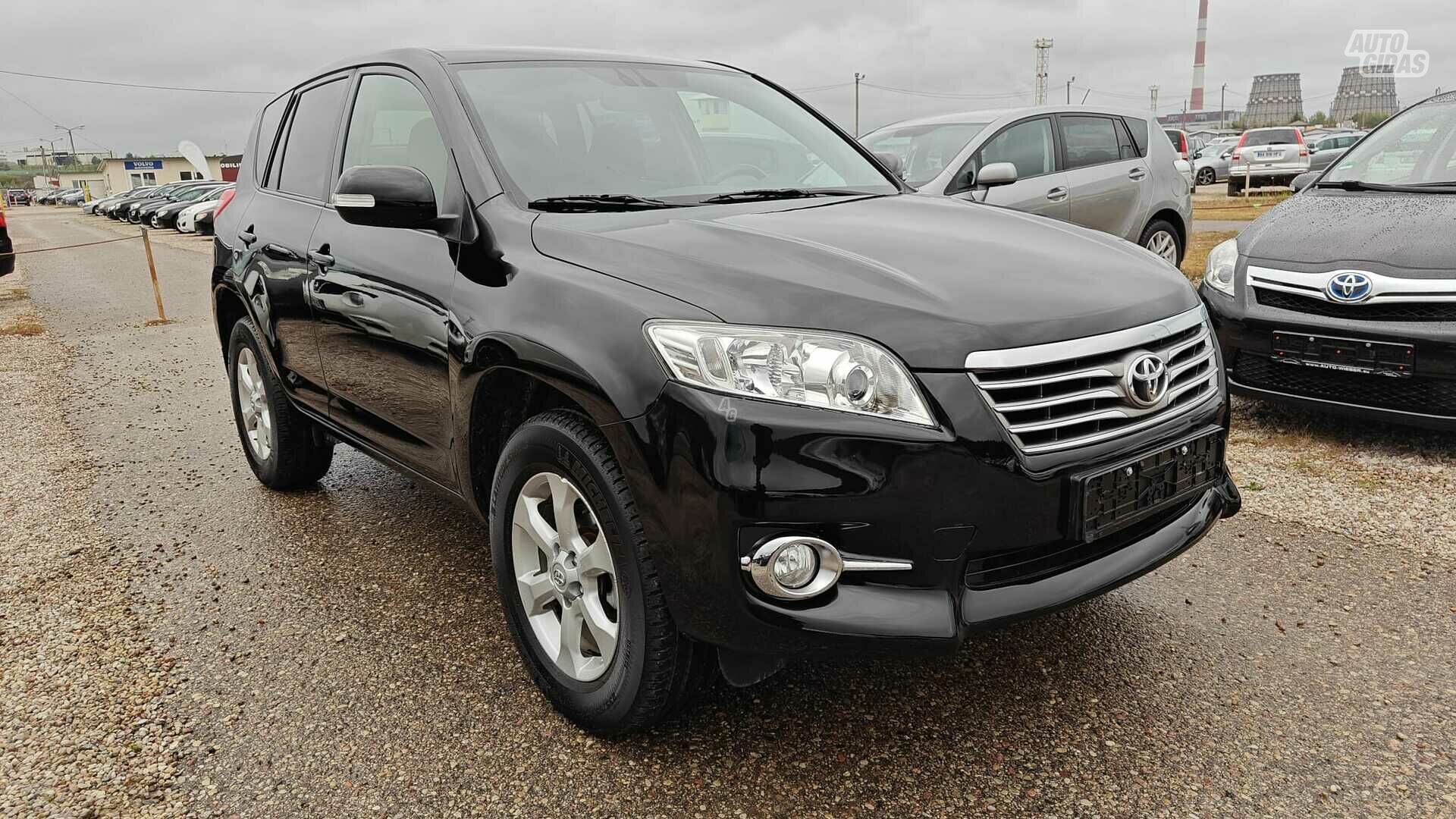 Toyota RAV4 D-4D Premium 2011 m