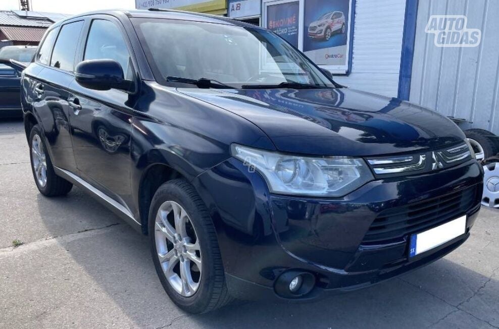 Mitsubishi Outlander 2014 m Visureigis / Krosoveris