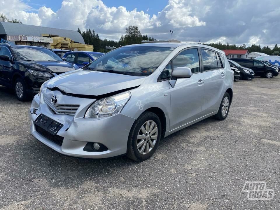 Toyota Verso 1.8 MAN.6 1.8 2012 y