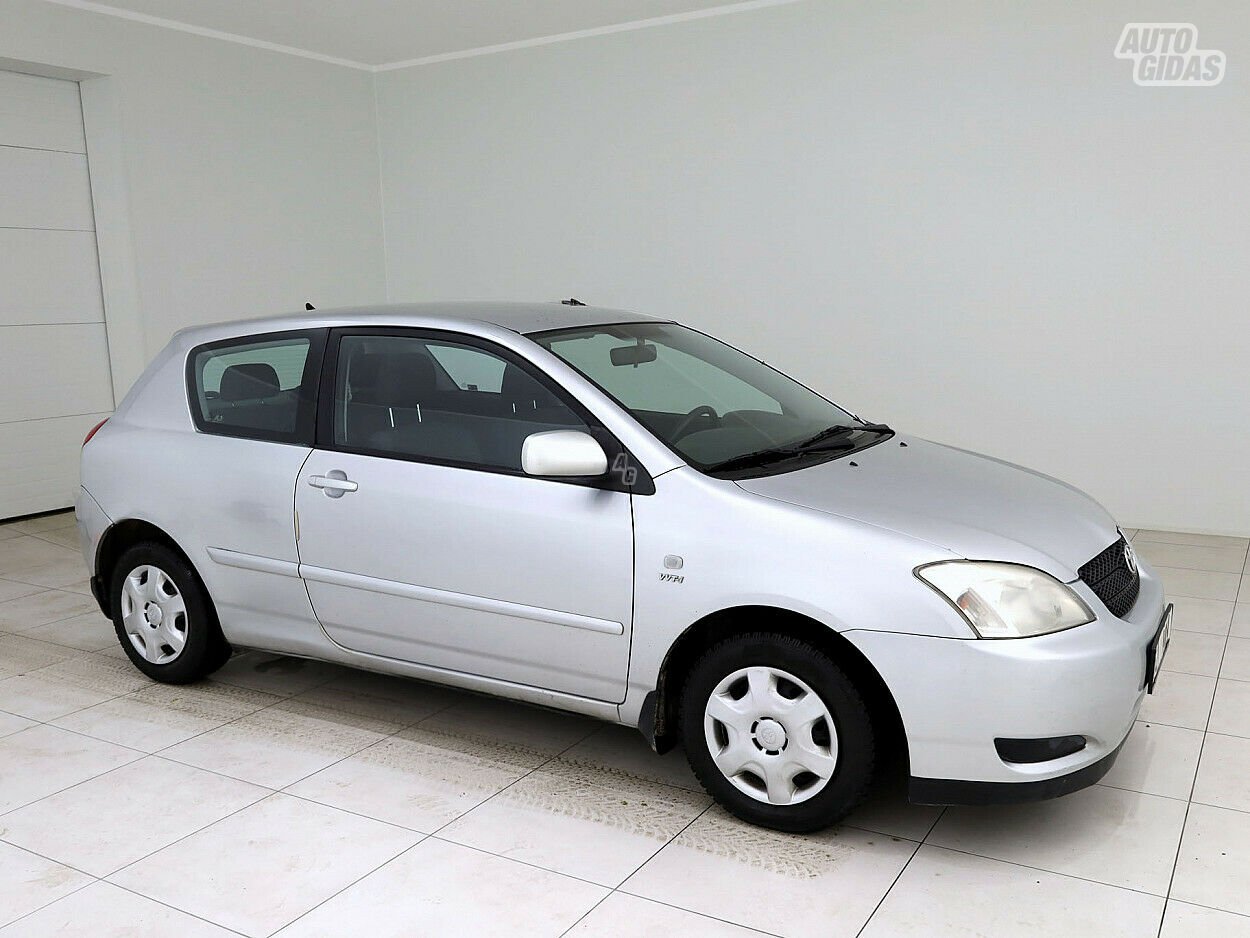 Toyota Corolla 2003 y Hatchback