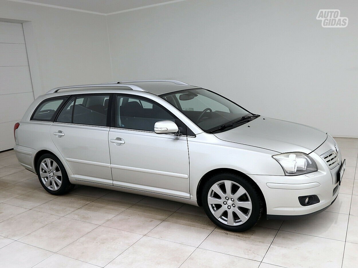 Toyota Avensis D-4D 2008 m