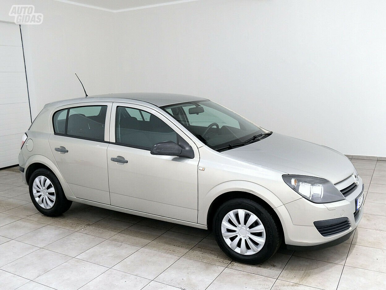 Opel Astra 2005 г Хэтчбек