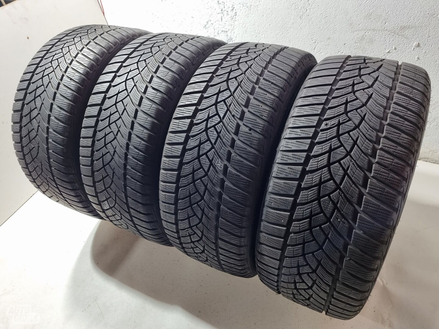 Goodyear 8+6mm R18 winter tyres passanger car