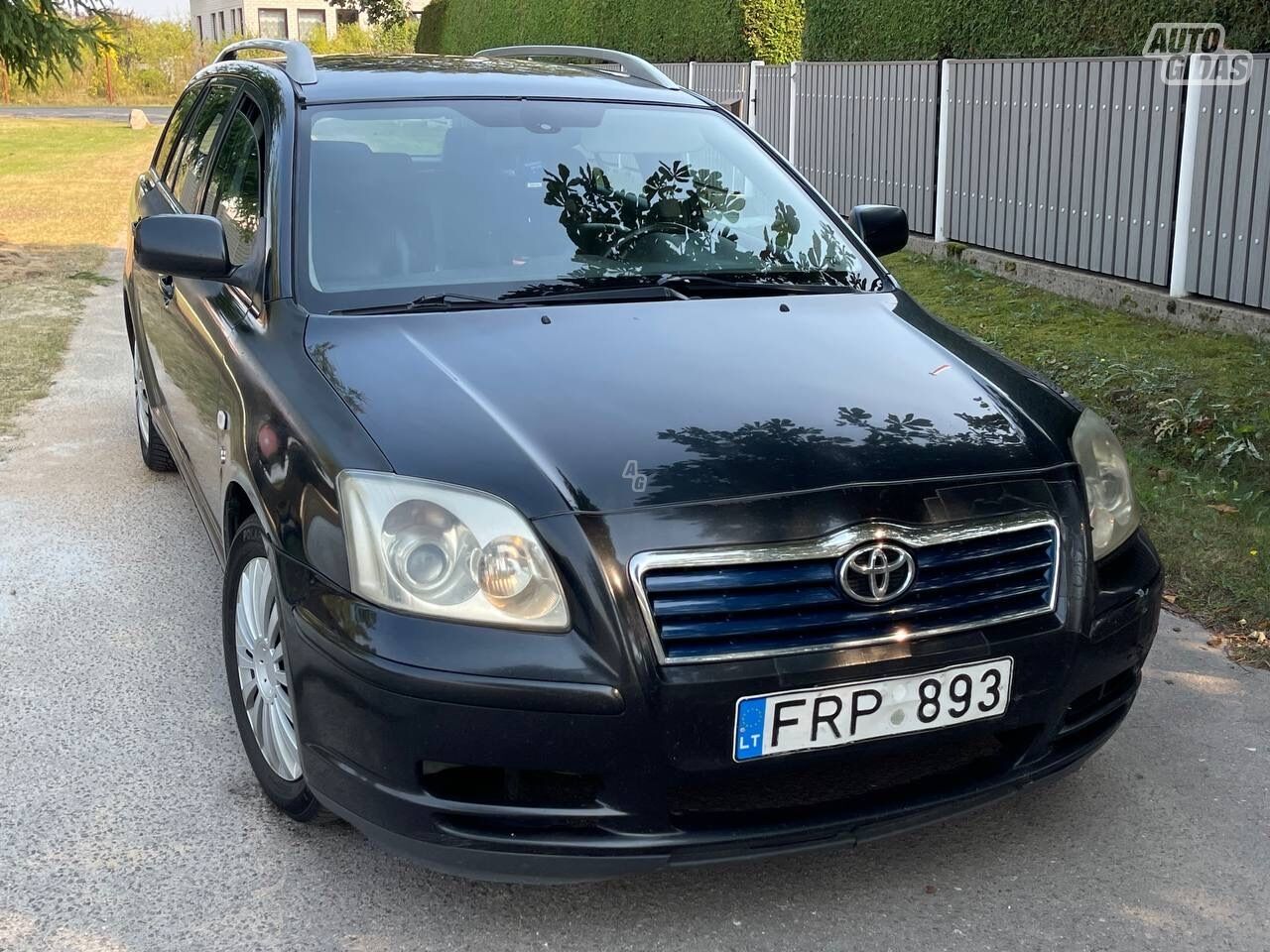 Toyota Avensis 2004 m Universalas