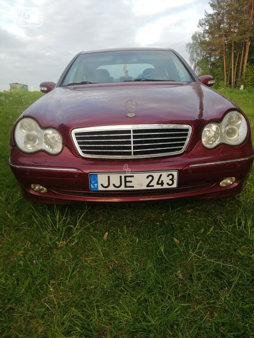 Mercedes-Benz C 270 W203 CDI 125 KW 2003 m dalys