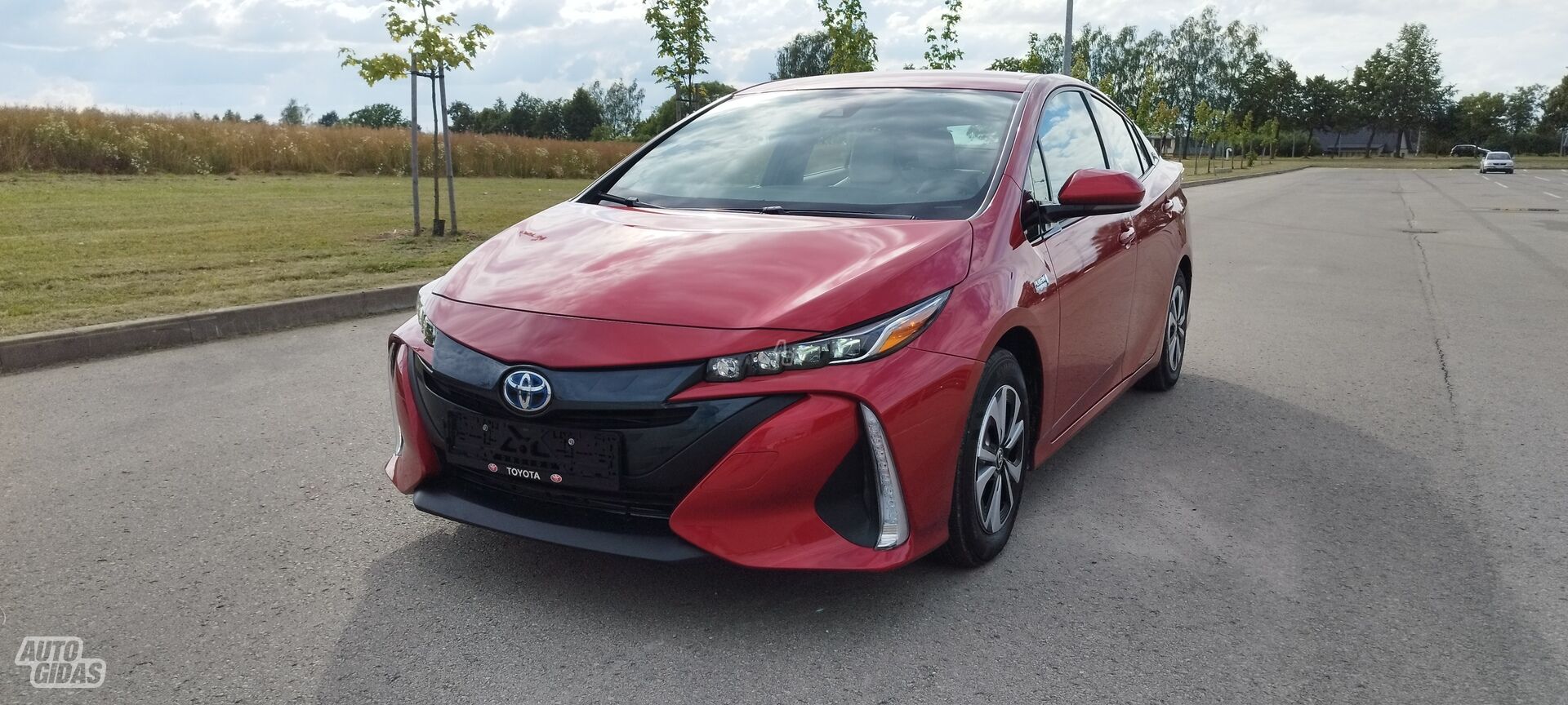 Toyota Prius 2017 m Sedanas