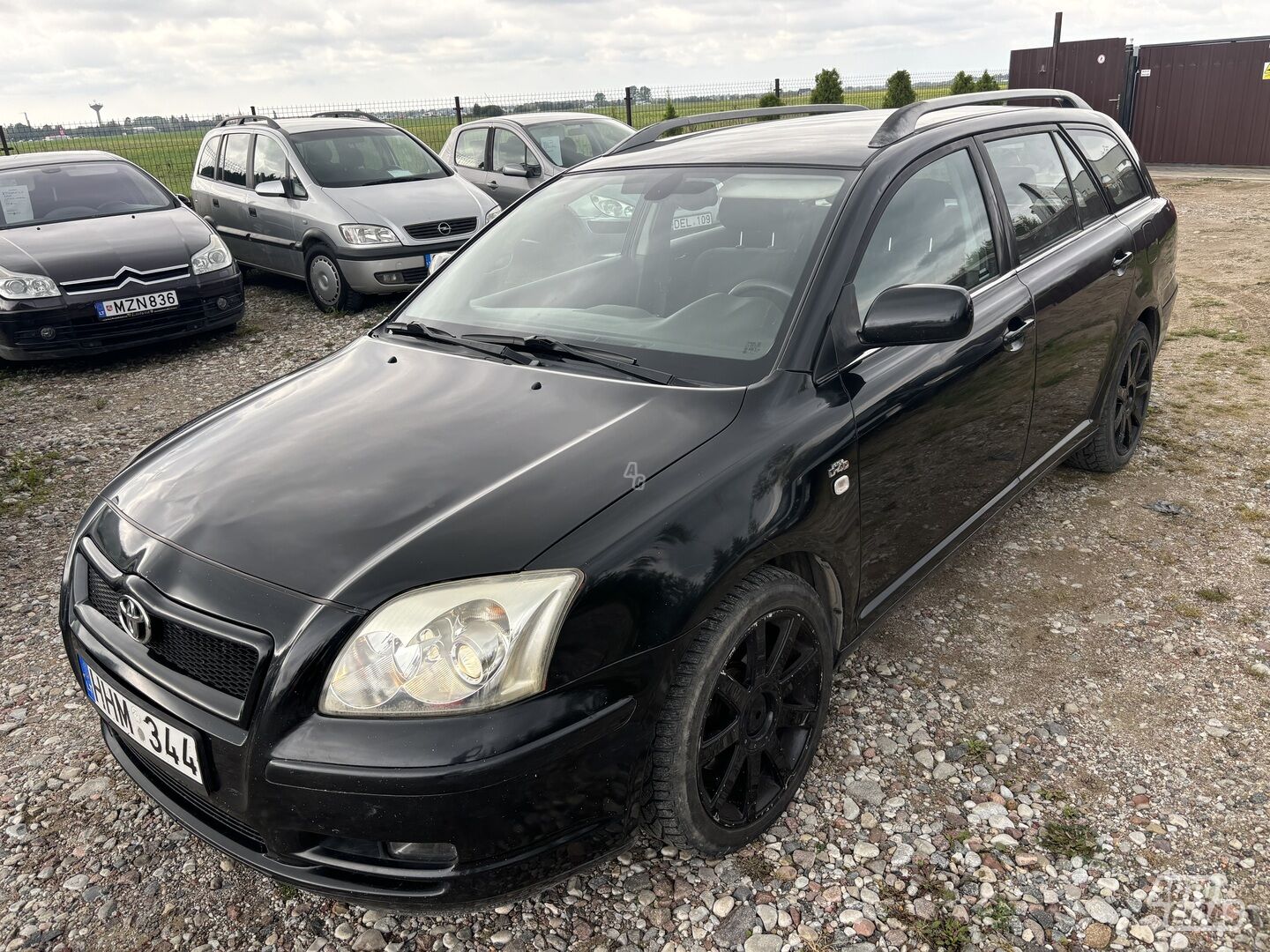 Toyota Avensis 2003 y Wagon