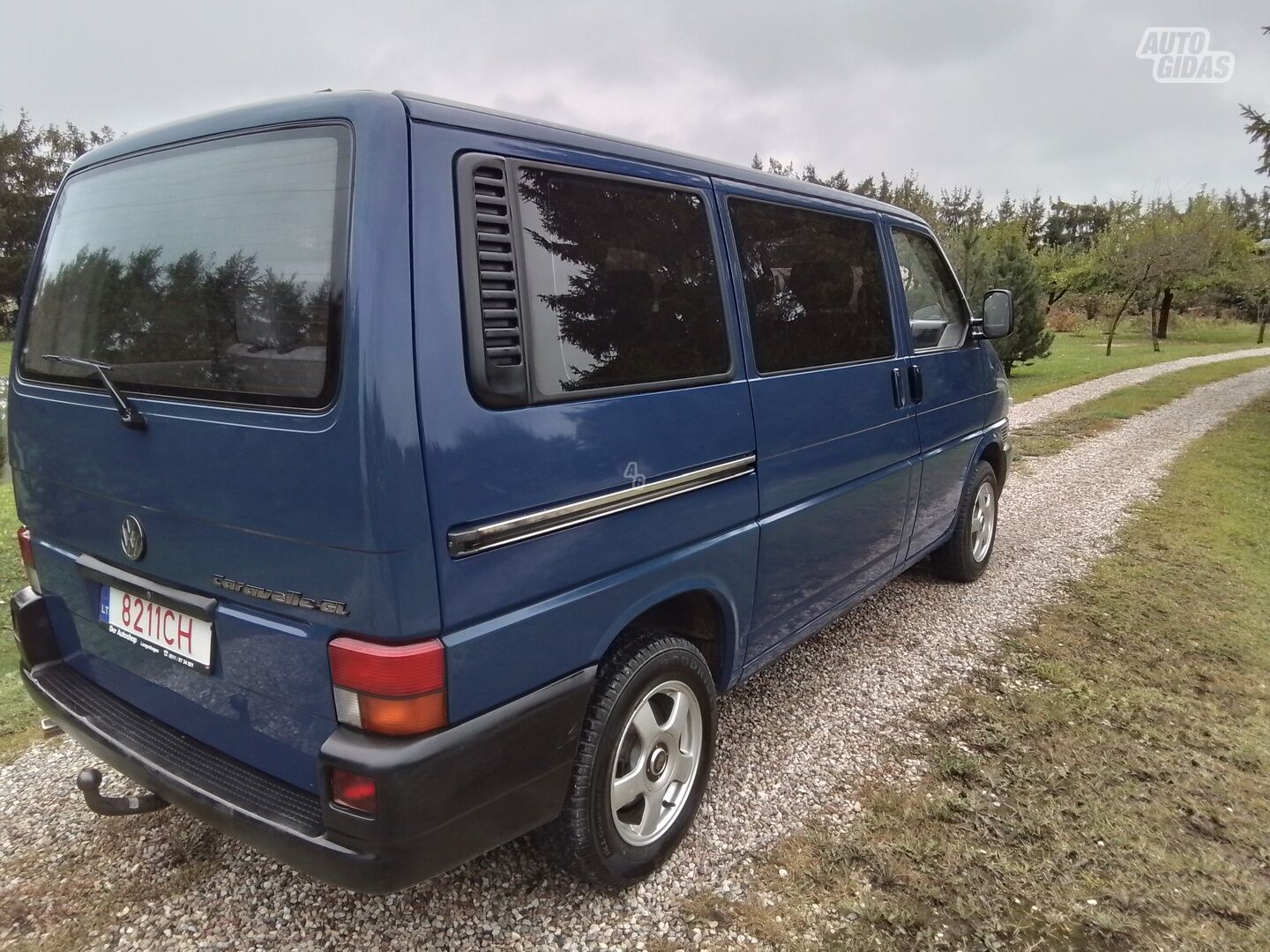 Volkswagen Caravelle 1997 г Минивэн