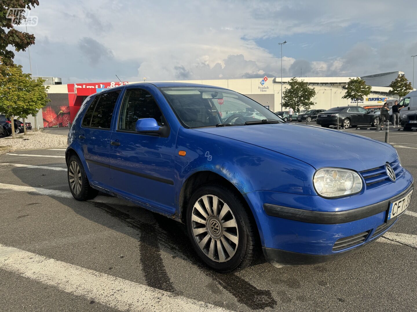 Volkswagen Golf IV 1998 y