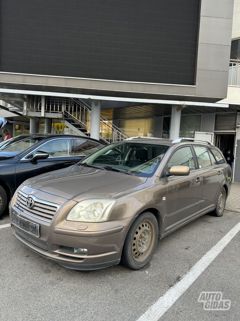 Toyota Avensis 2003 y Wagon