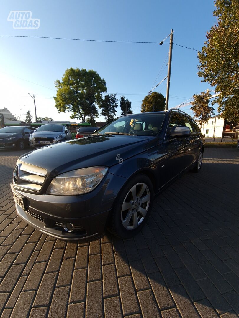 Mercedes-Benz C 200 W204 2008 y