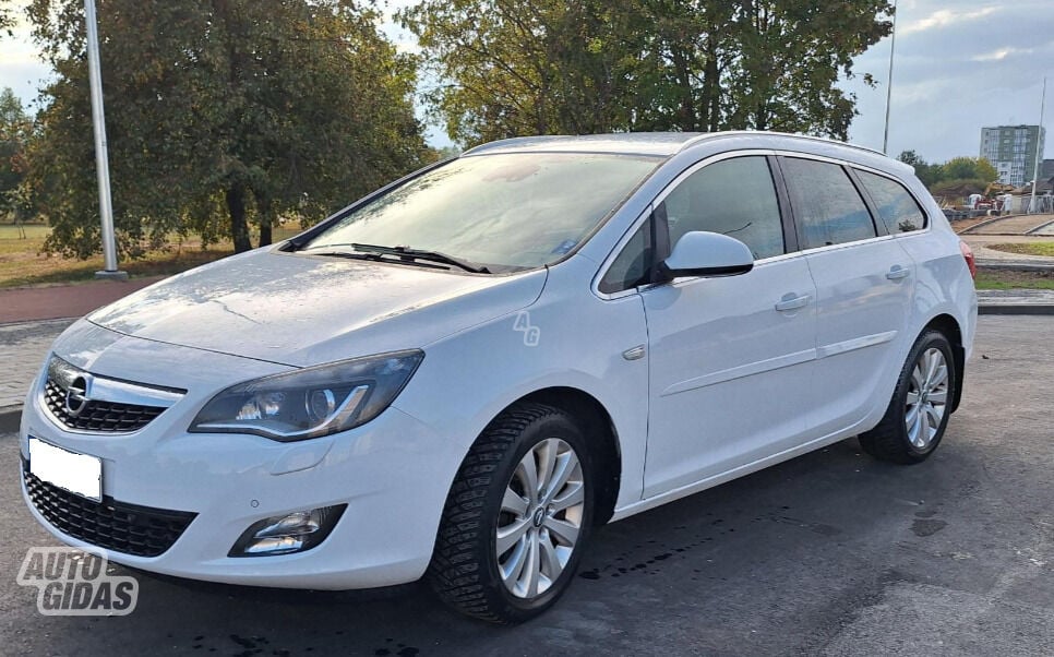 Opel Astra CDTI Sport S&S 2011 y