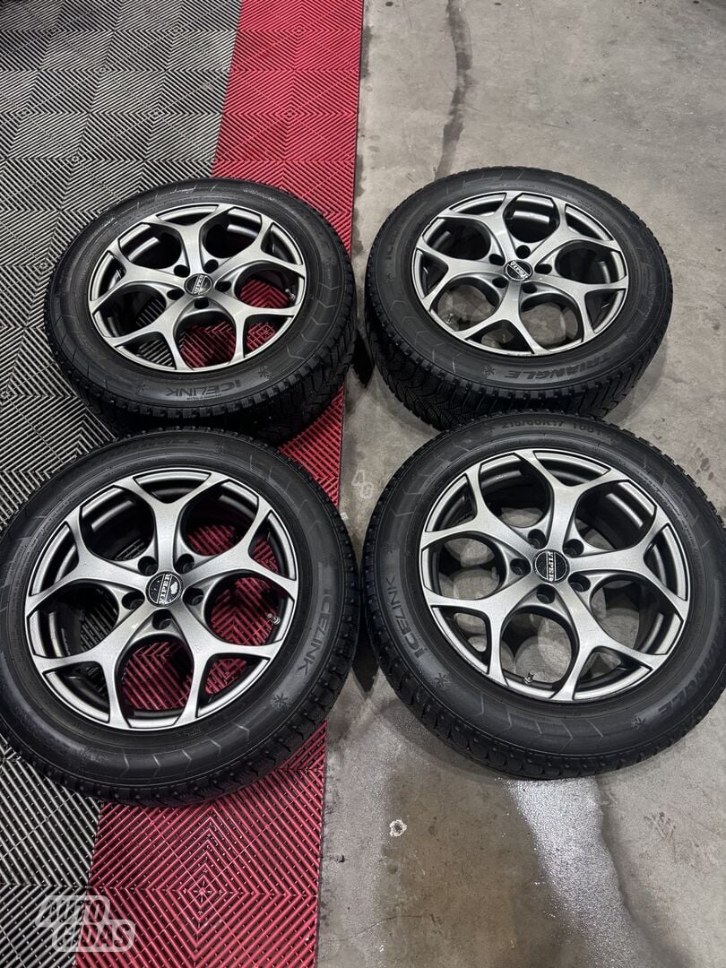 100 Nissan  Qashqai light alloy R17 rims