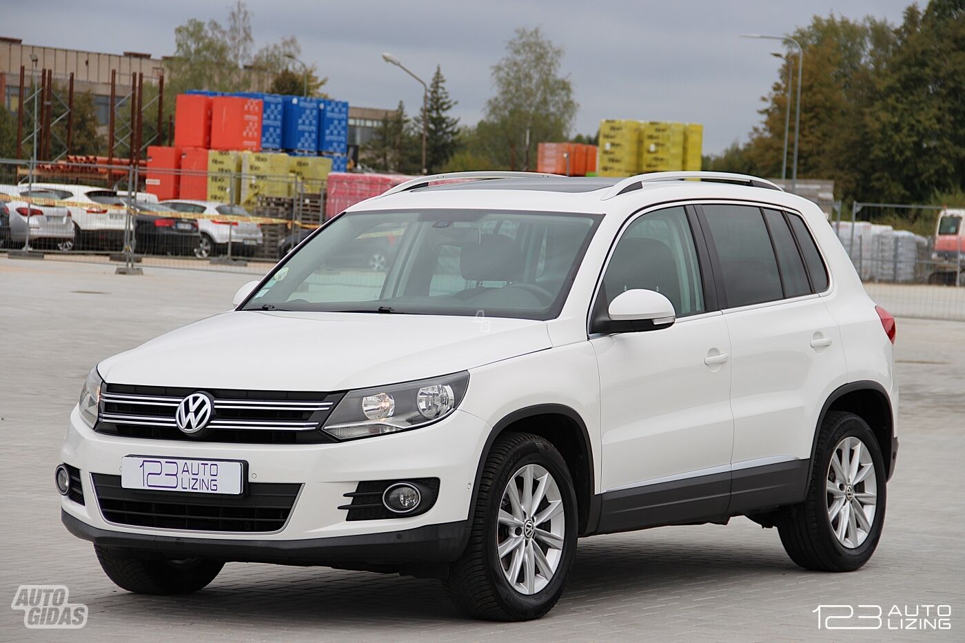 Volkswagen Tiguan 2011 y Off-road / Crossover