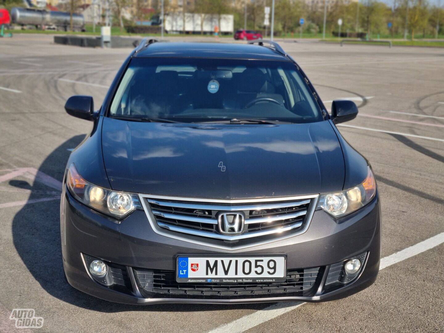 Honda Accord 2011 г Универсал