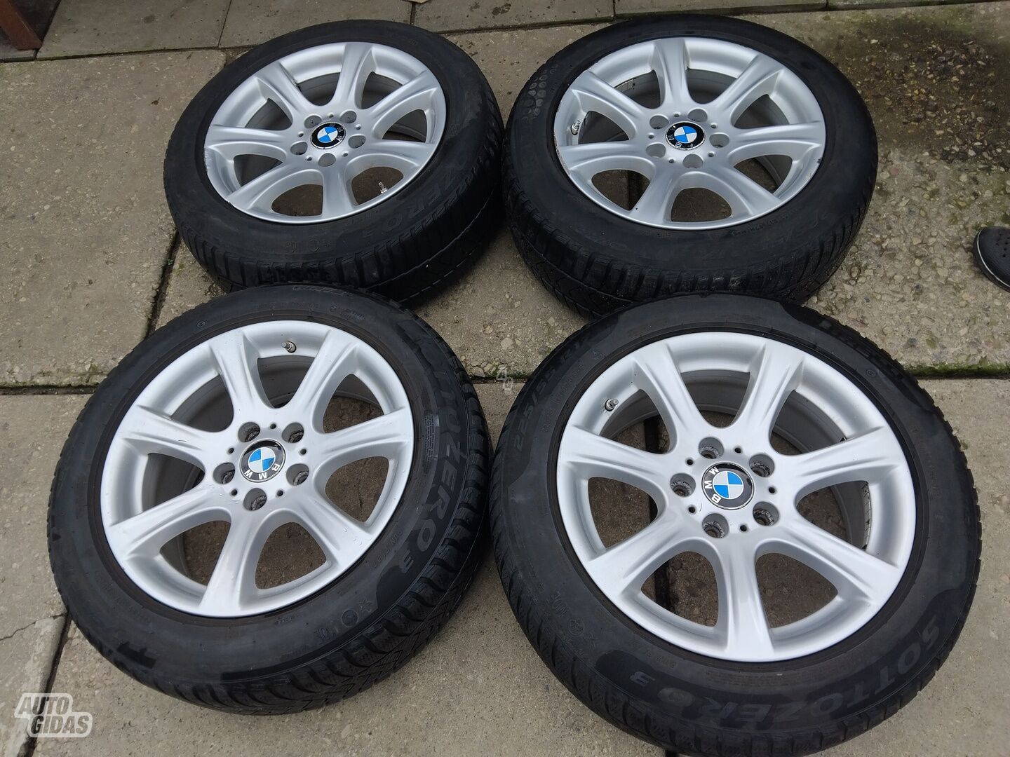 Light alloy R17 rims