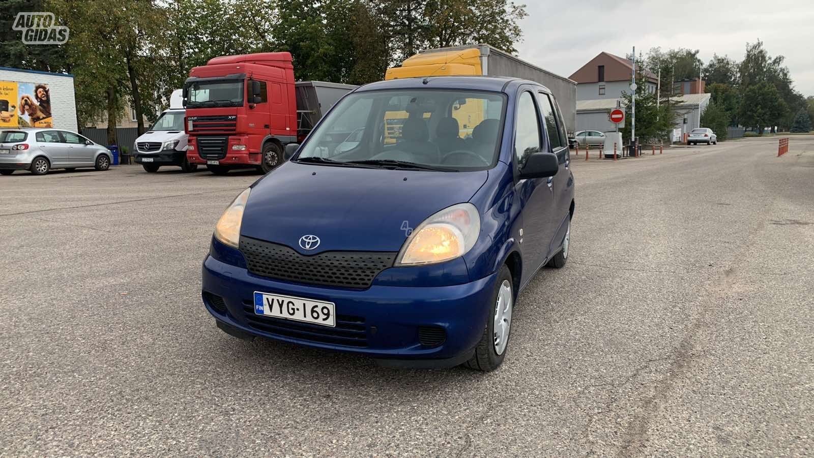 Toyota Yaris Verso 2003 m Vienatūris