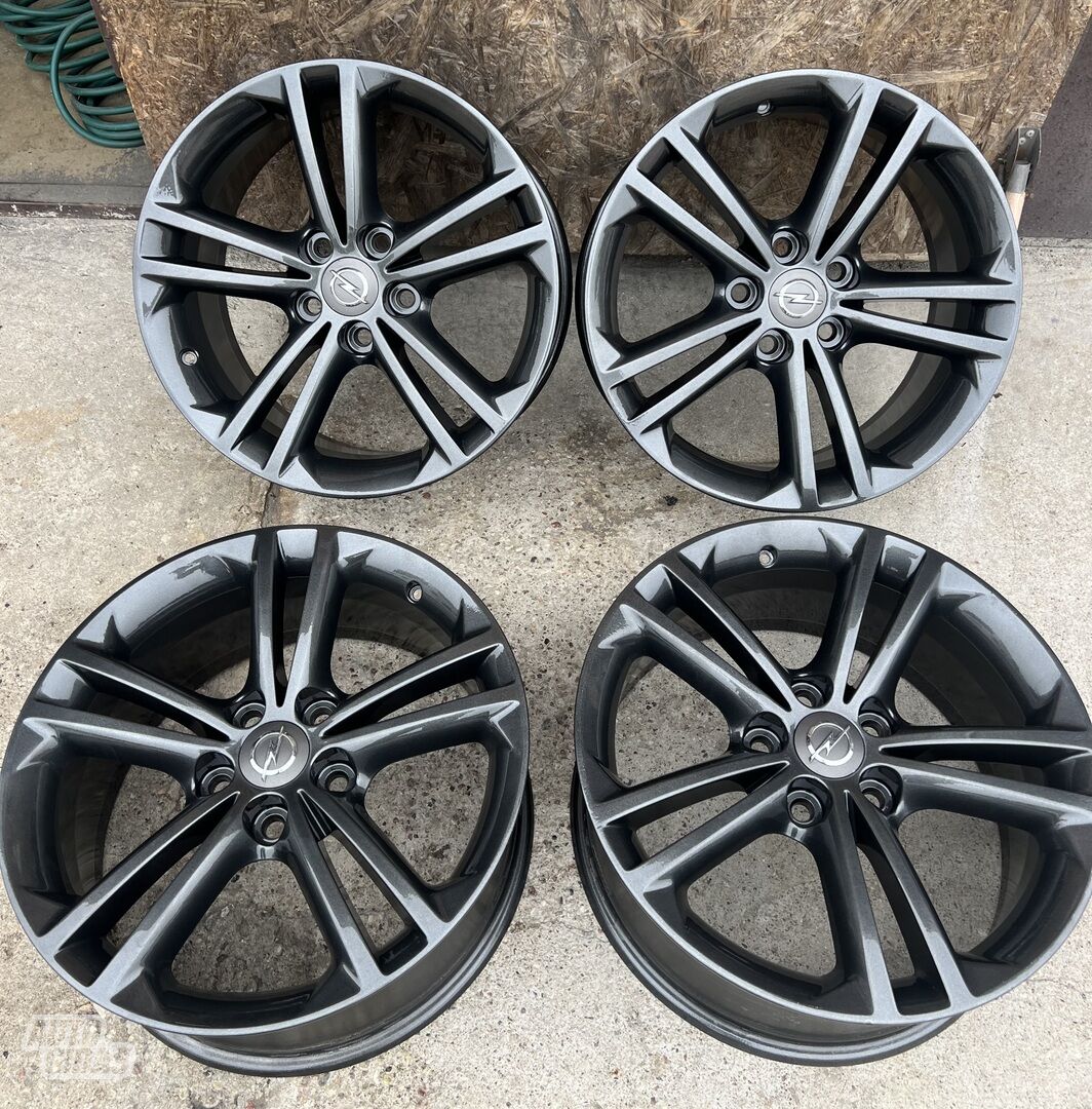 Opel INSIGNIA light alloy R18 rims