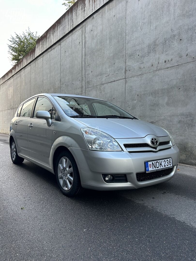 Toyota Corolla Verso 2005 y Van