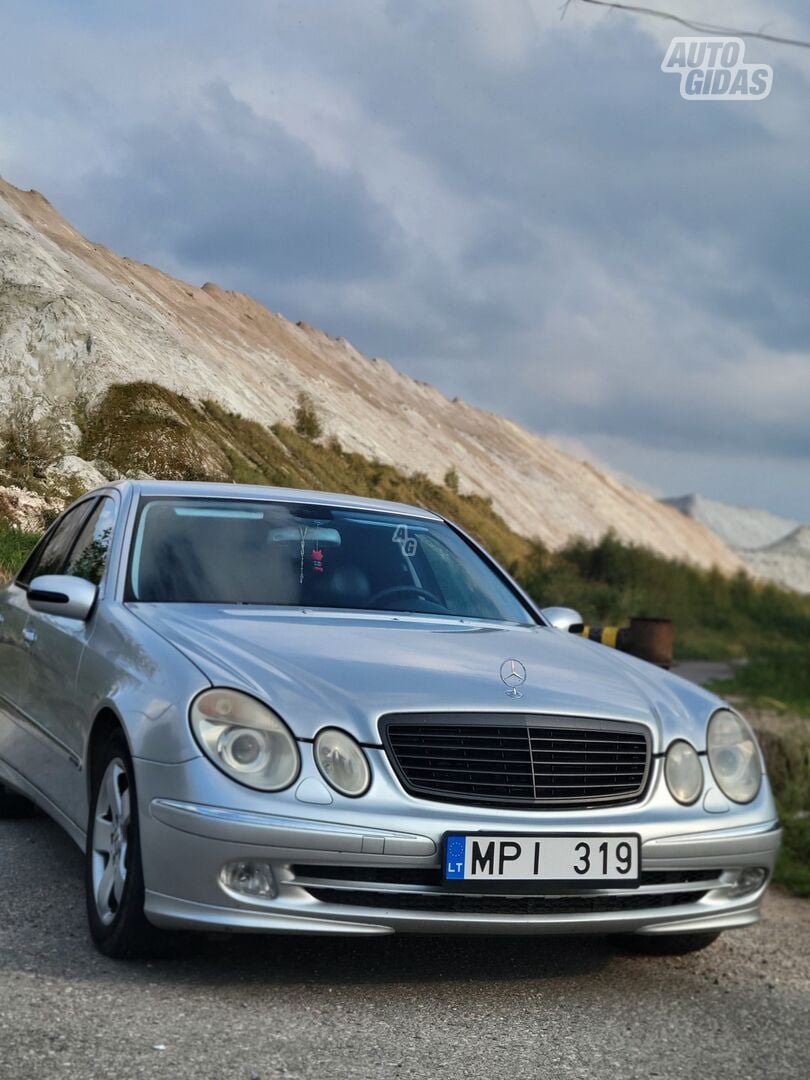 Mercedes-Benz E 270 W211 CDI Avantgarde 2003 y