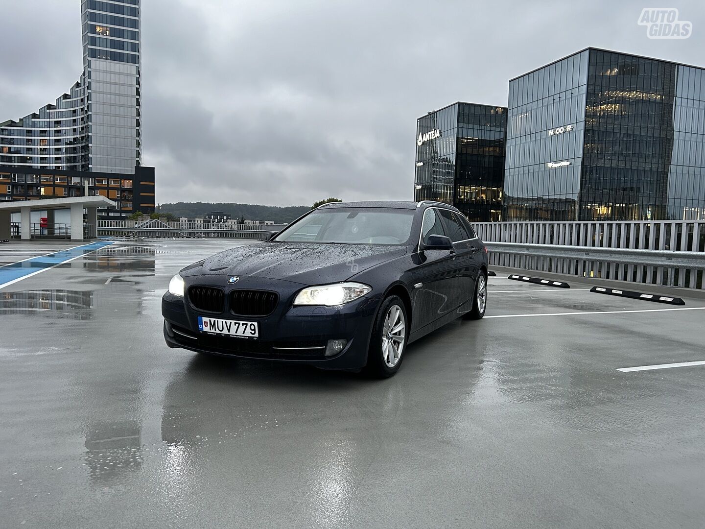 Bmw 520 2012 г Универсал